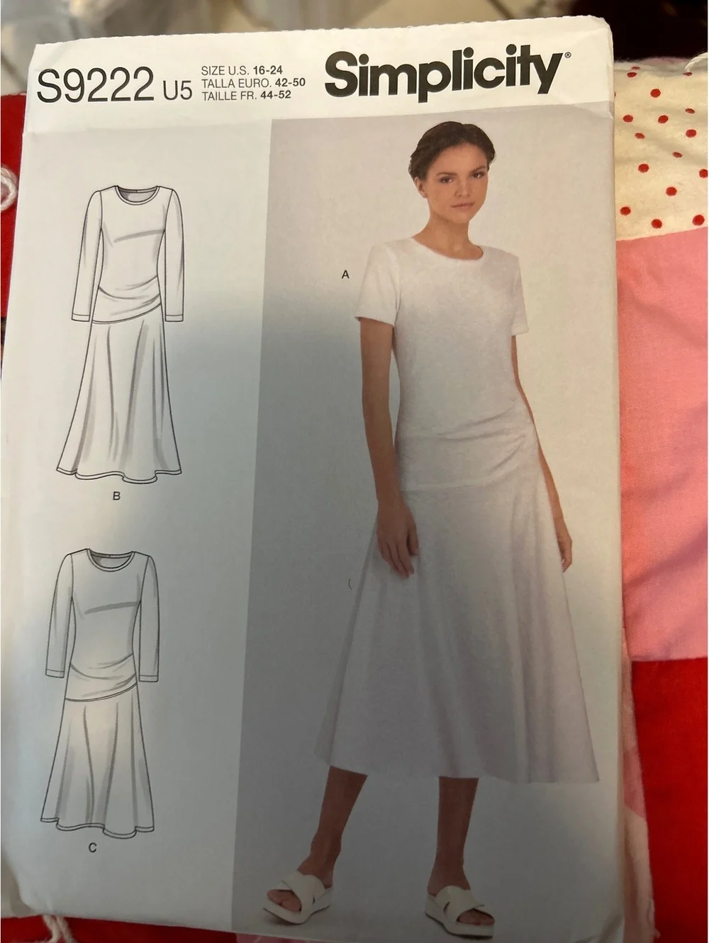 Simplicity S9222 Women's Dress Sewing Pattern - Sizes US 6-24